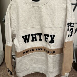 White Fox Leisure Sweatshirt with Bold Lettering